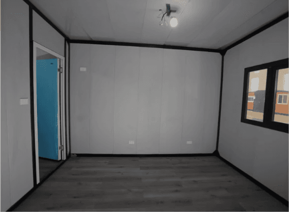 20ft Bedroom