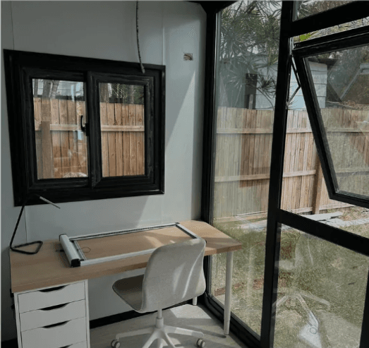 20ft Bedroom