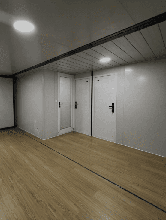 30ft Bedroom
