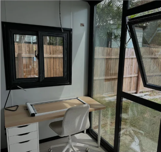 20ft Bedroom