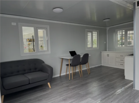 20ft Living Room