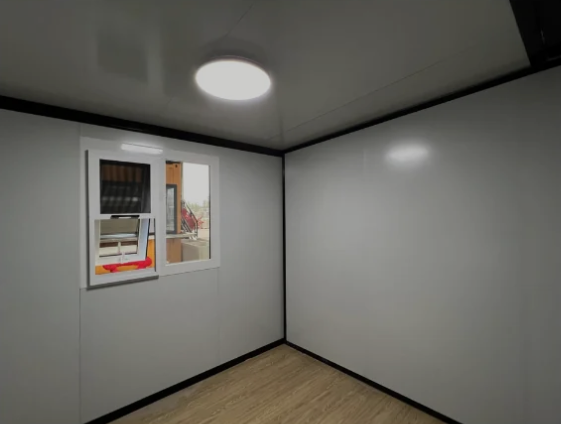 30ft Bedroom