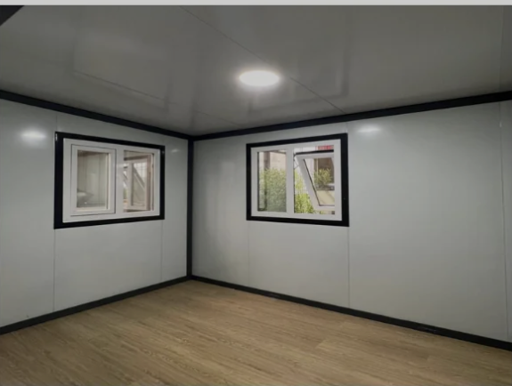 30ft Bedroom